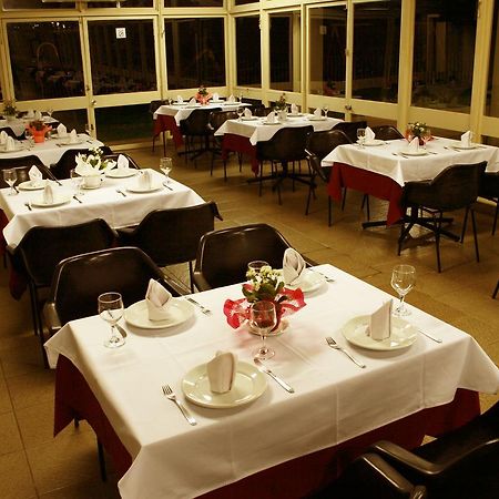 Hotel Vila Boa Goias Bagian luar foto